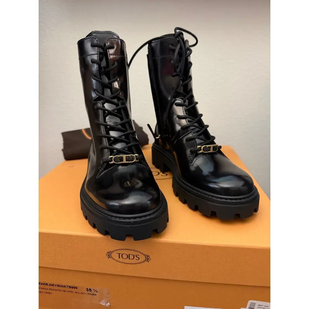 New in box Tods ankle combat boots sz 5.5 LEATHER block heel